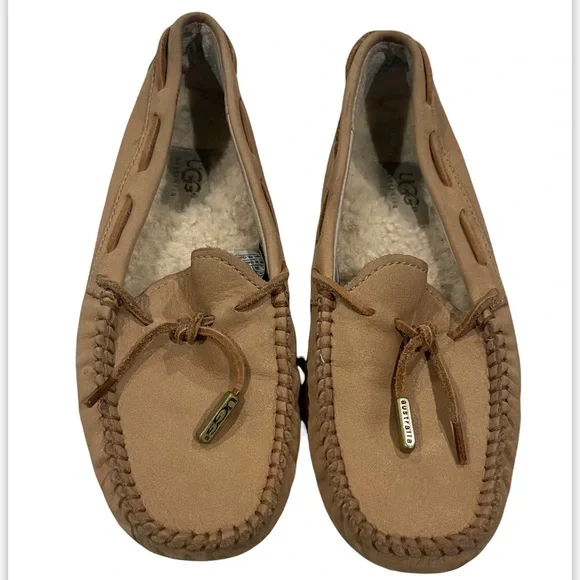 Ugg Brown Slip On Moccasins Size 5 in Like New Condition Women main image 3